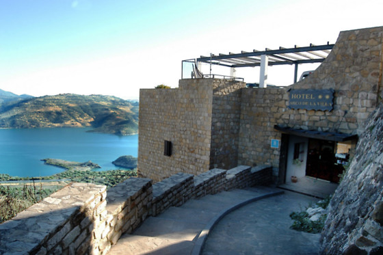 HOTEL ARCO DE LA VILLA - photo 3