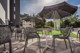 1 noite em quarto duplo/twin com pequeno-almoço para 2 | Essence Inn Marianos Hotel 4* - Fátima