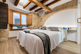 HOSTAL977
