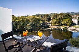 Ribeira Collection Hotel