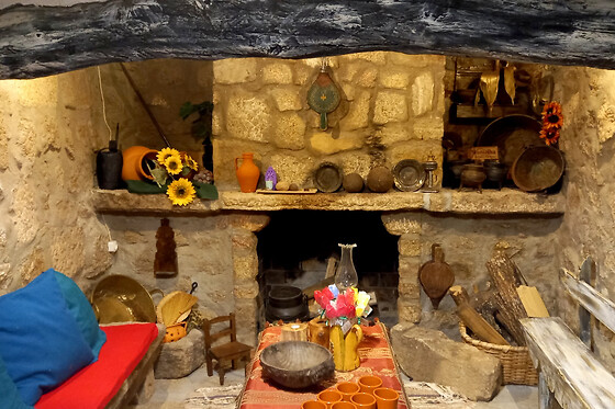 Duas noites em Casa Medieval com pequeno-almoço para 2 em Casas do Pelourinho em Sortelha (Guarda)