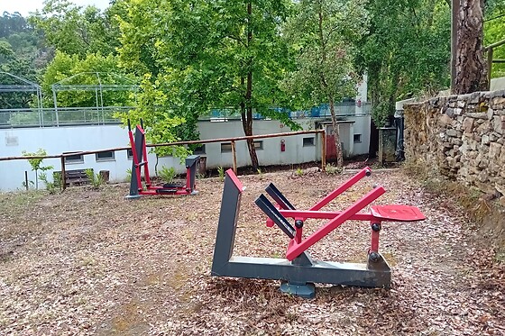 Duas noites em Bungalow com pequeno-almoço para 3 em Parque de Campismo e Caravanismo de Pedrógão Grande em Pedrógão Grande (Leiria)