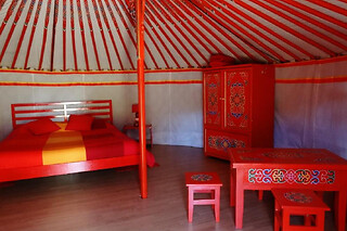 Uma noite em Yurt com pequeno-almoço para 3 em Nomad Planet em Fiães do Rio (Vila Real)