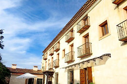 HOTEL RÍO ESCABAS