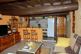CASA ÁNGEL RIVAS