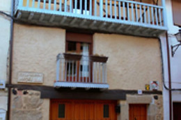 CASA ÁNGEL RIVAS