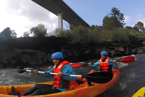 Salto pendular a 40 metros para 2 pessoas | Ruta Aventura Rafting Melgaço - Viana do Castelo
