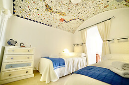 CASA CUEVA LOS MOSAICOS