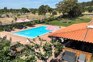 Uma noite em Hotel Vintage com pequeno-almoço para 2 em Hotel Boavista - Vintage Hotel ** em Termas de Monfortinho (Castelo Branco)