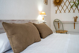 HOTEL LOS NAREJOS