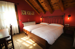 HOTEL RURAL EL MIRADOR DE LOS PIRINEOS