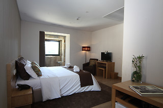 1 noite com pequeno-almoço para 2 | Douro Cister Hotel Resort 4*