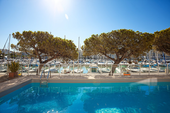 Hotel The Originals Montpellier Sud Neptune - photo 3