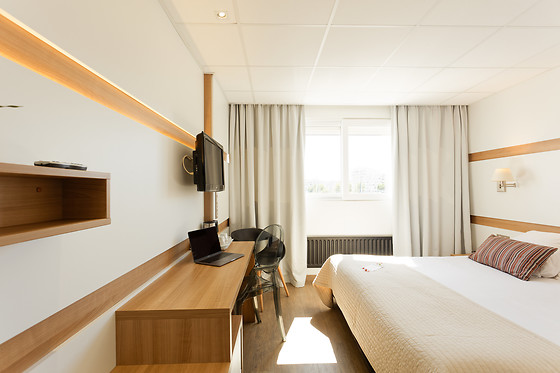 Hotel The Originals Montpellier Sud Neptune - photo 2