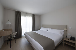 HOTEL H4 CANGAS