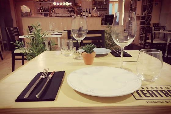 Rodízio de Petiscos para 2 | Taberna do Teatro, Angra do Heroísmo (Açores)