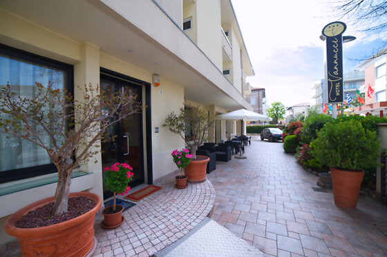 Hotel Vannucci - photo 5