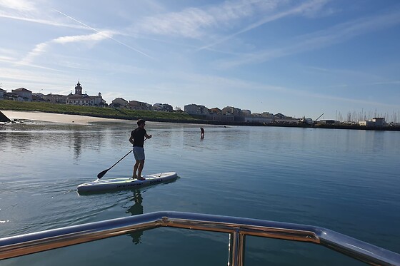 Uma noite em Barco para 2 em FloatingEXP em Póvoa de Varzim (Porto)