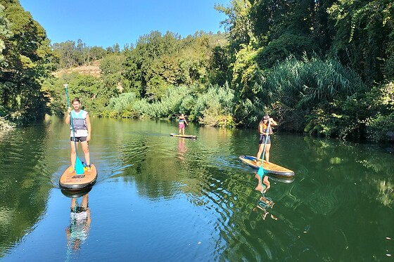 Passeio de stand up paddle pelo rio Paiva para 1 com a Supbuddypt em Souselo (Viseu)