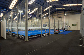 Aula de Padel em dupla num dos maiores centros do país | ABC Indoor Padel - Sintra