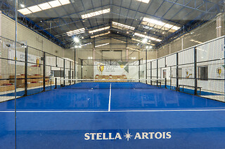 Aula de Padel em dupla num dos maiores centros do país | ABC Indoor Padel - Sintra