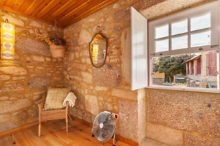 Uma noite em apartamento T2 para 2 adultos e 1 criança na Casa do Rancho - Turismo Rural em Paranhos (Braga)