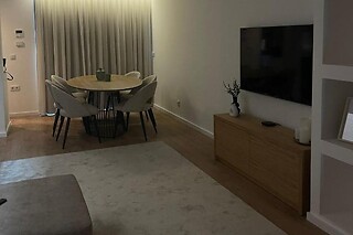 Uma noite em apartamento T1 para 2 adultos e 1 criança na Casa D. Adelaide em Vila do Conde (Porto)