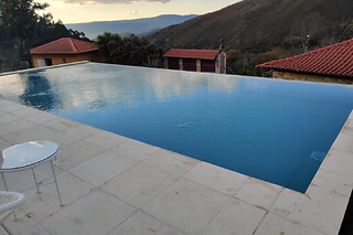 Uma noite em apartamento T2 para 2 adultos e 1 criança na Casa do Rancho - Turismo Rural em Paranhos (Braga)