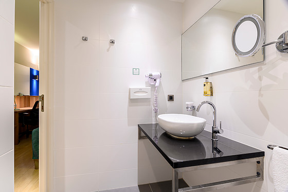 Holiday Inn Brussels Schuman - photo 8