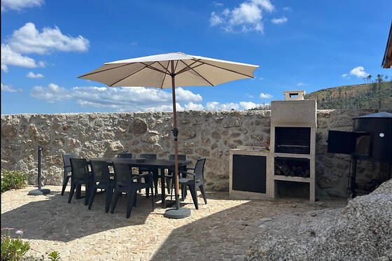 Enoturismo a 2 na Villa Seara | 1 noite em quarto duplo com prova de vinho e tapas | Celorico de Basto