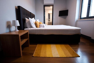 Estadia + Experiência de wellness para 2 na Costa da Caparica | Villa Caparica Hostel