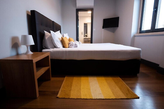 Estadia + Experiência de wellness para 2 na Costa da Caparica | Villa Caparica Hostel