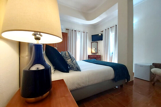 Uma noite em quarto duplo standard com pequeno-almoço para 2 em The Blue Bamboo Hotel – Duna Parque Group em Vila Nova de Milfontes (Beja)