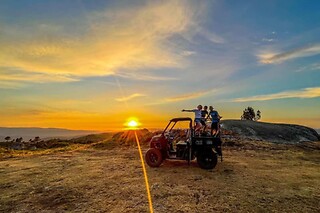 Tour Premium Sunset: Condução de Buggy no Gerês | Para 2 pessoas - 2h | Arcos Tour