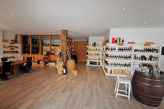 Uma prova para 2 em Wine&Co em Almancil (Faro)