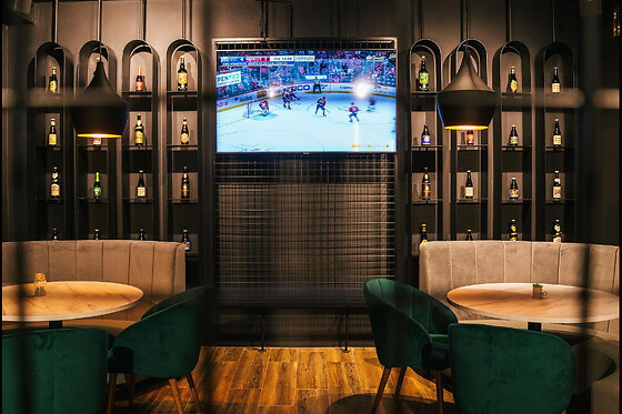 Hambúrgueres para 2 | Tribuna Sports Bar, Vila Nova de Gaia (Porto)