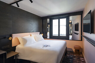 1 Noite em Quarto Duplo para 2 | Tribe Paris Batignolles, Paris (França)
