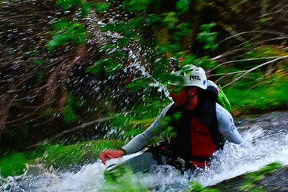 Star Canyoning no rio Varziela - 2h | Para 1 Pessoa | Miradouro do Castelo (Castro Laboreiro)
