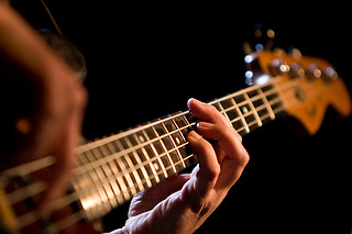Aula de música á escolha para 2 | ACNI - Associação Cultural Novas Ideias em Sétúbal