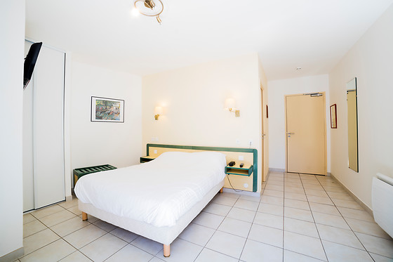 Logis Hôtel Le Cours - photo 10