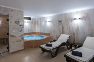 Massagem com velas quentes para 1 no Satsanga Wellness 4* Estoril (Lisboa)