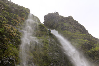 Iniciação a canyoning para 1 em WestCanyon Turismo Aventura em Santa Cruz das Flores (Açores)