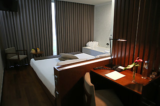 Uma noite em quarto duplo Douro com pequeno-almoço para 2 em Hotel Douro Scala Hotel & Spa***** em Mesão Frio (Vila Real)