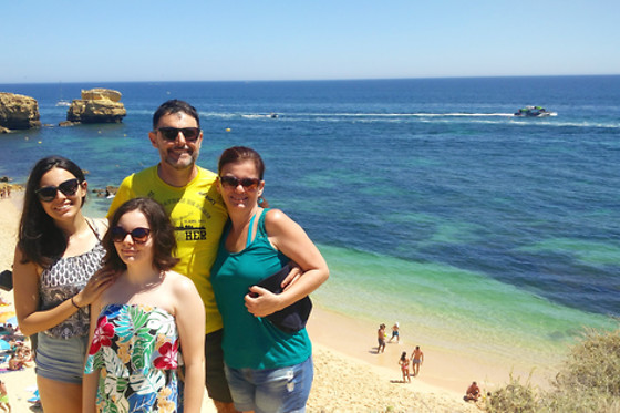 Albufeira Tour para 1 adulto e 1 criança com a Algarve Moments em Albufeira