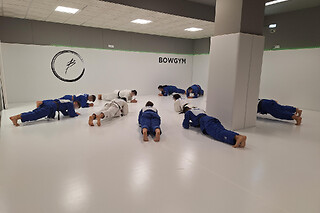 Uma aula de Bow Movement em grupo para 1 em BowGym em Linda-a-Velha (Lisboa)
