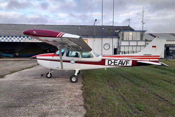Briefing pré-voo e voo para 3 em ACCV - Aero Clube da Costa Verde em Paramos (Aveiro)