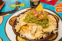LA ADELITA BOTANERO