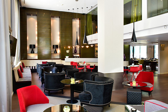 HOTEL PESTANA ARENA - photo 1