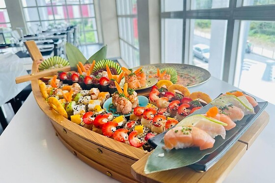 MÚA HITO SUSHI LOUNGE - photo 3