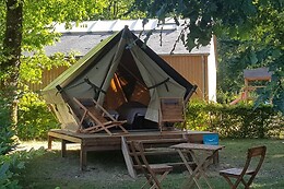 Seasonova  camping Le Point Du Jour